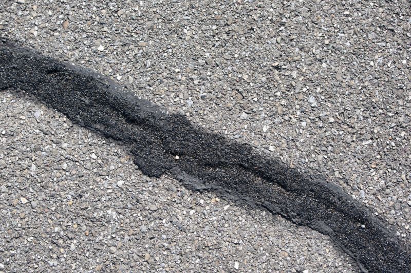 Driveway Crack Filling