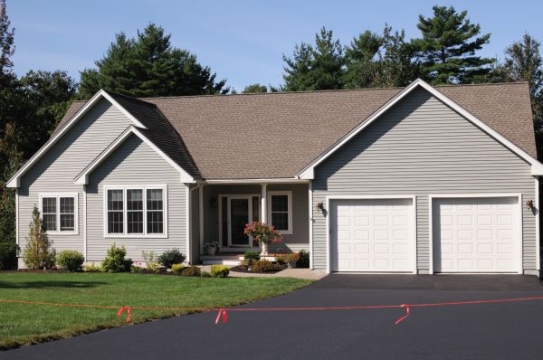 Blacktop Driveway Sealing in Golden